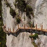 Hotel Domenc *