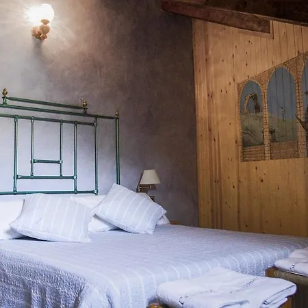 Casa Domenc Hotel Aren